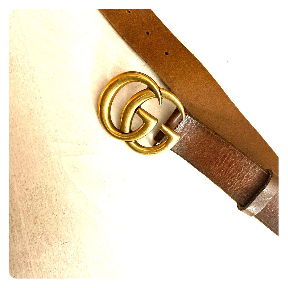 Brown leather Gucci belt